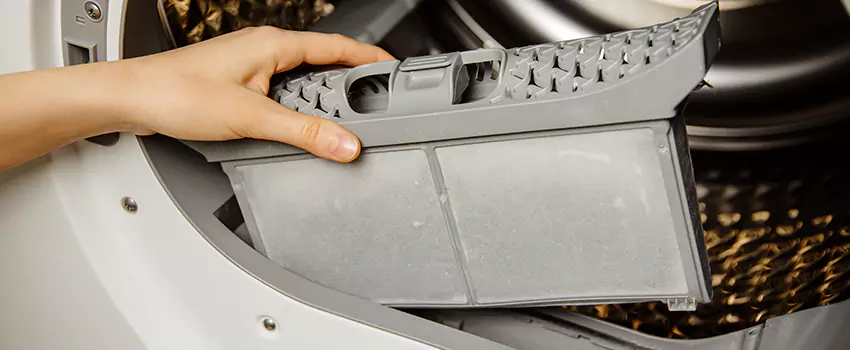 Signs Of A Clogged Dryer Lint Trap in Racine, Wisconsin